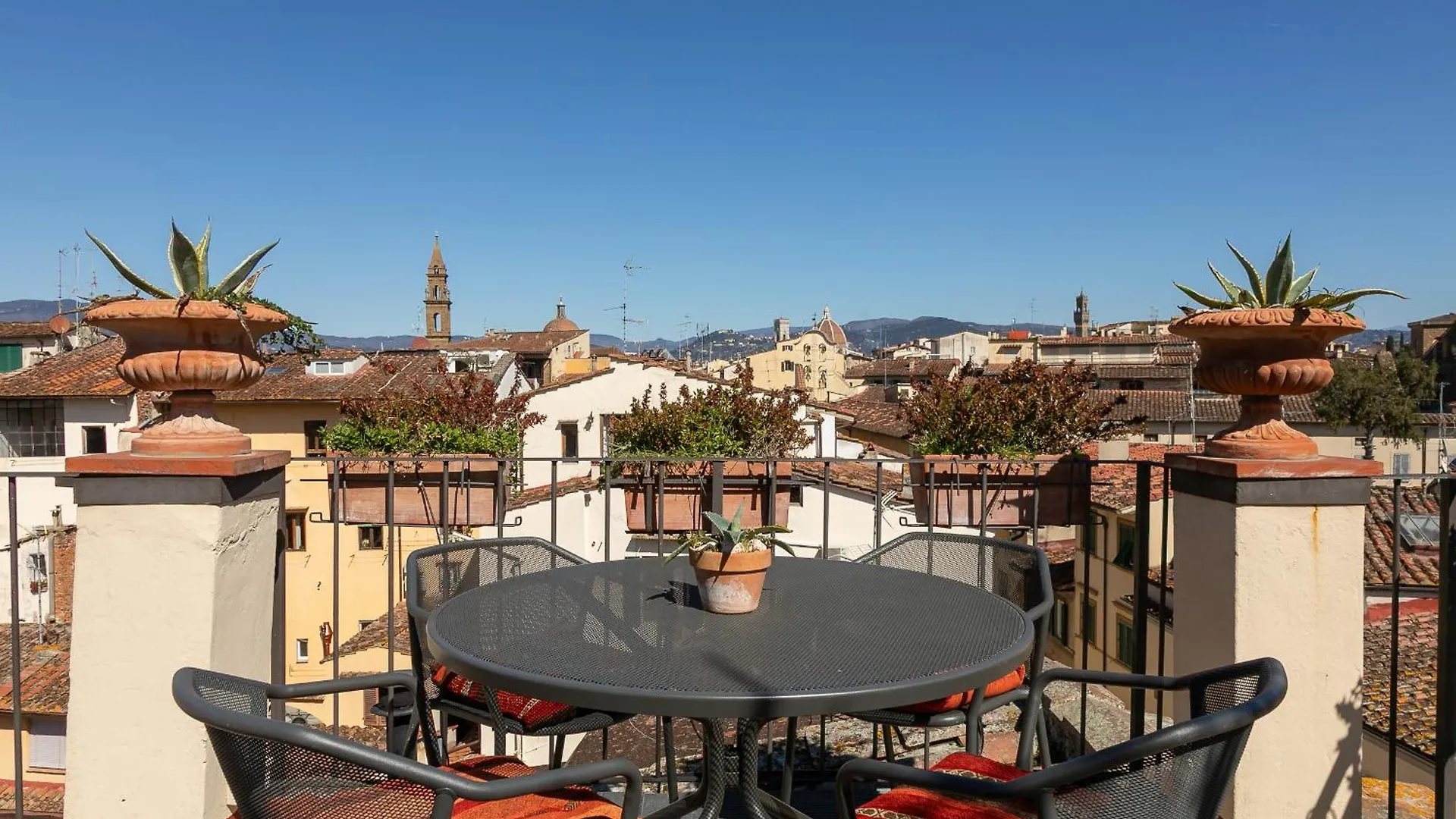 Borgo Tegolaio Terrace Apartment Florence 0*,