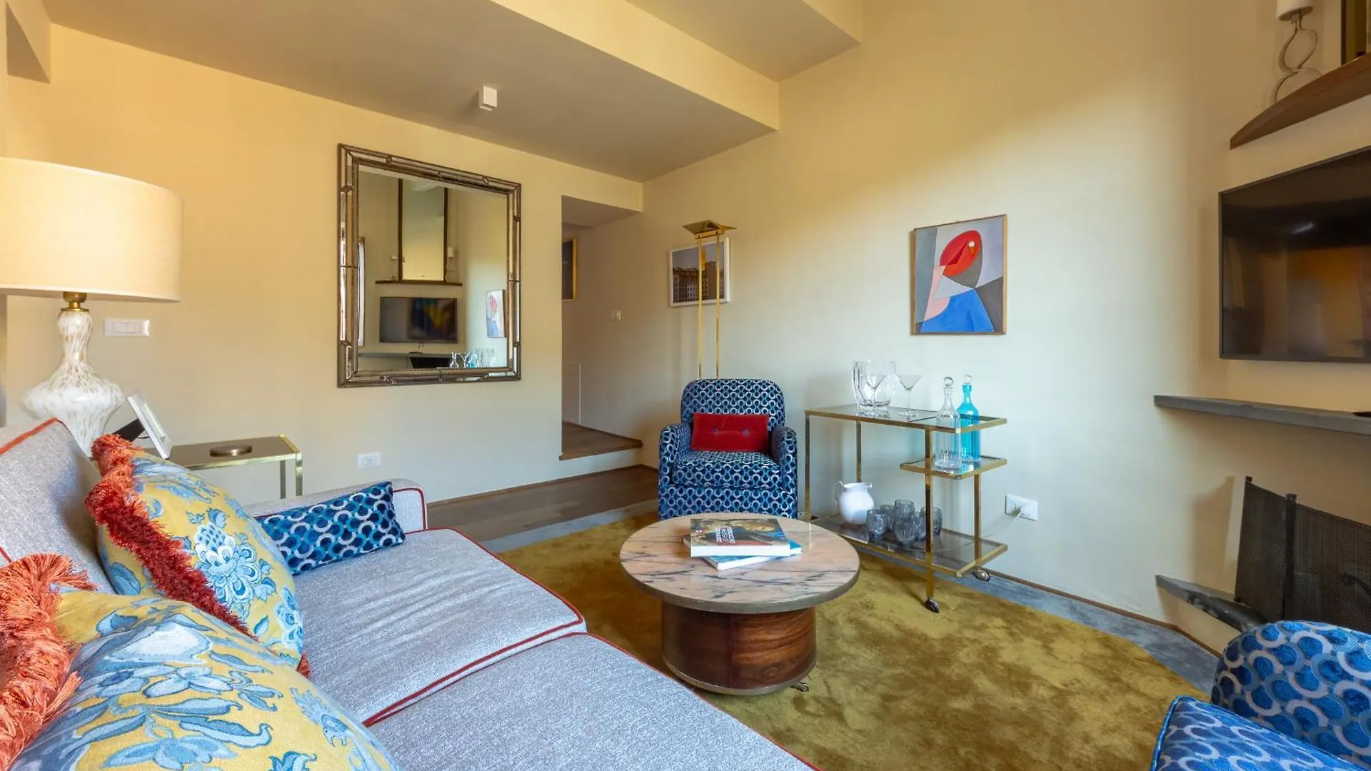 Borgo Tegolaio Terrace Apartment Florence
