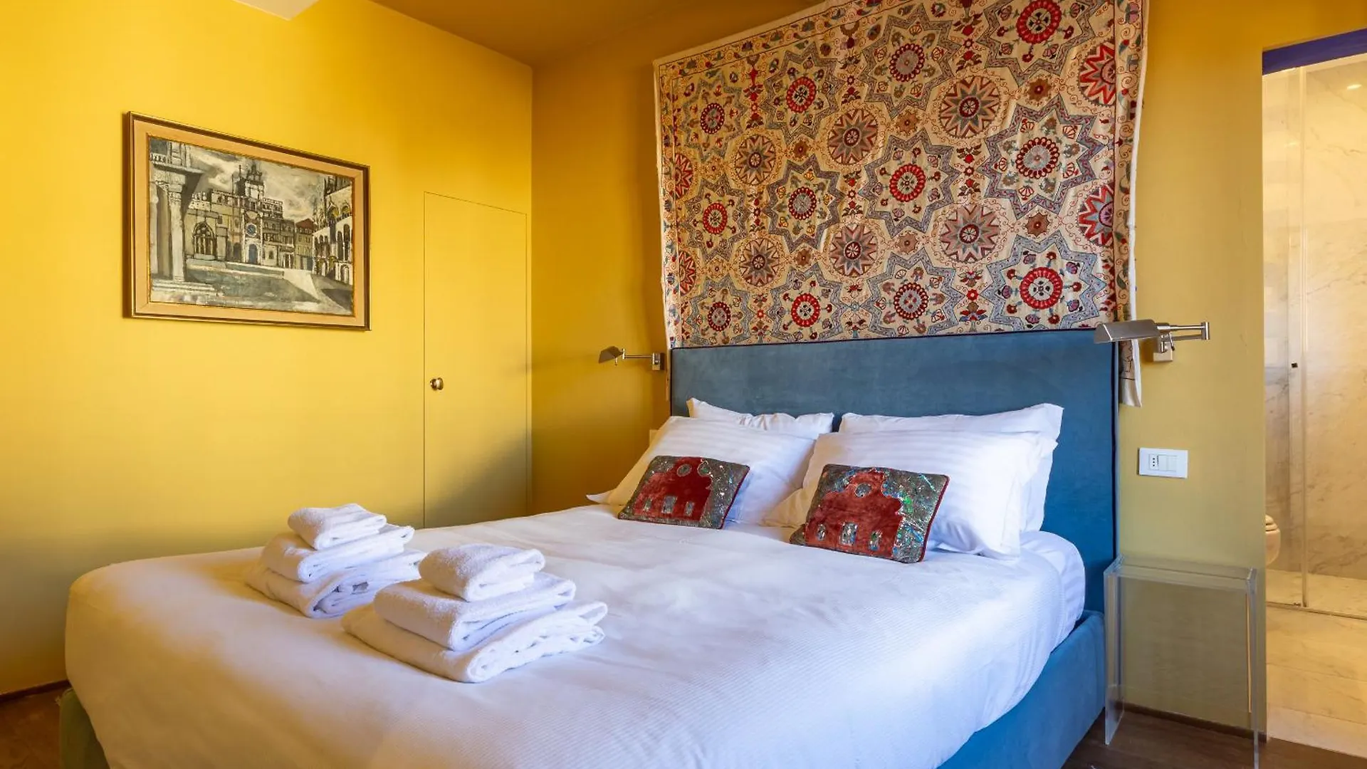 Borgo Tegolaio Terrace Apartment Florence