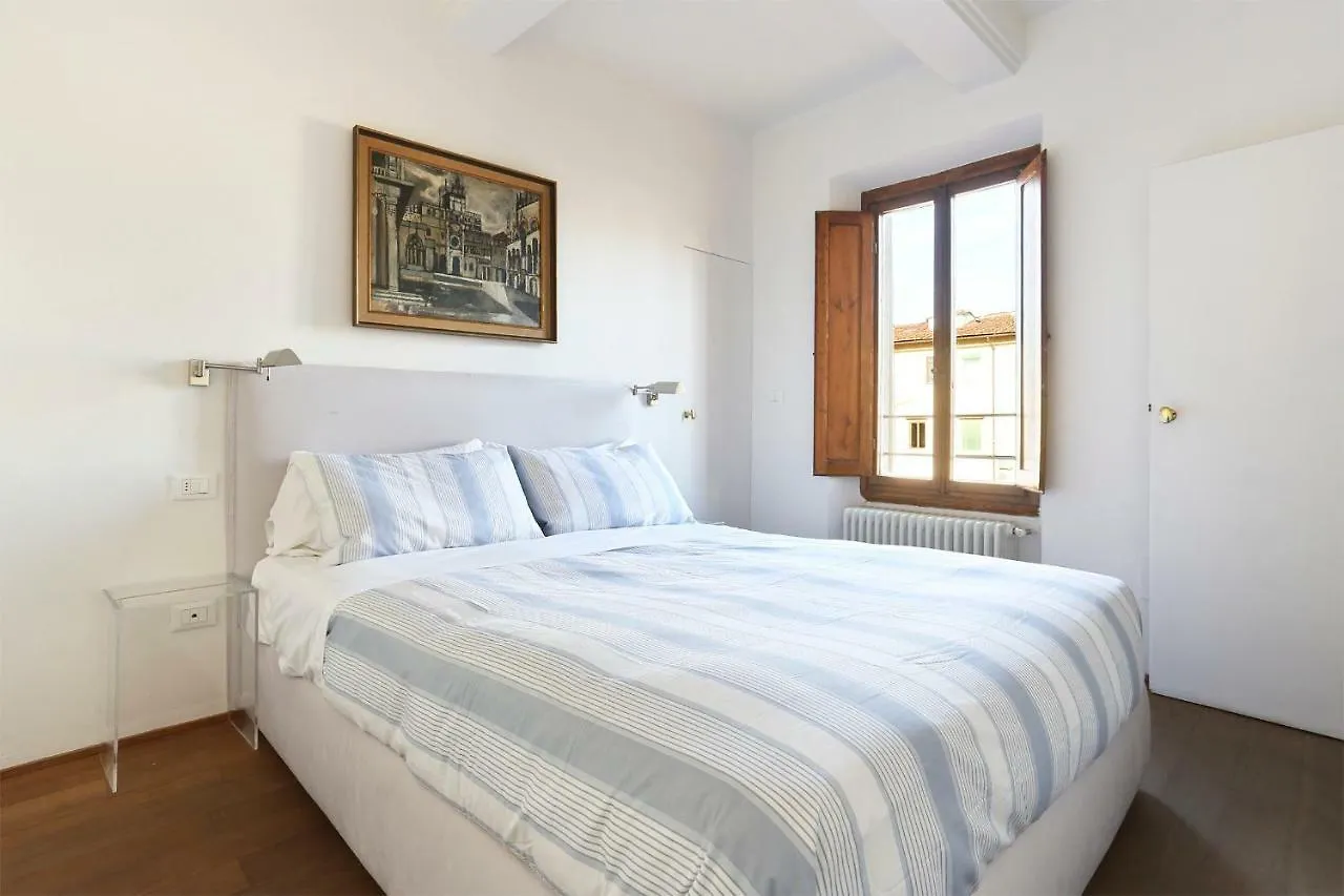 Borgo Tegolaio Terrace Apartment Florence Italy