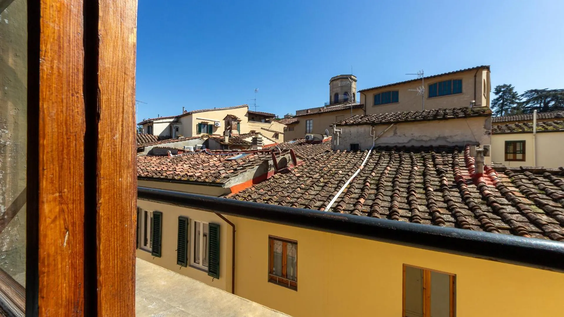 Borgo Tegolaio Terrace Apartment Florence