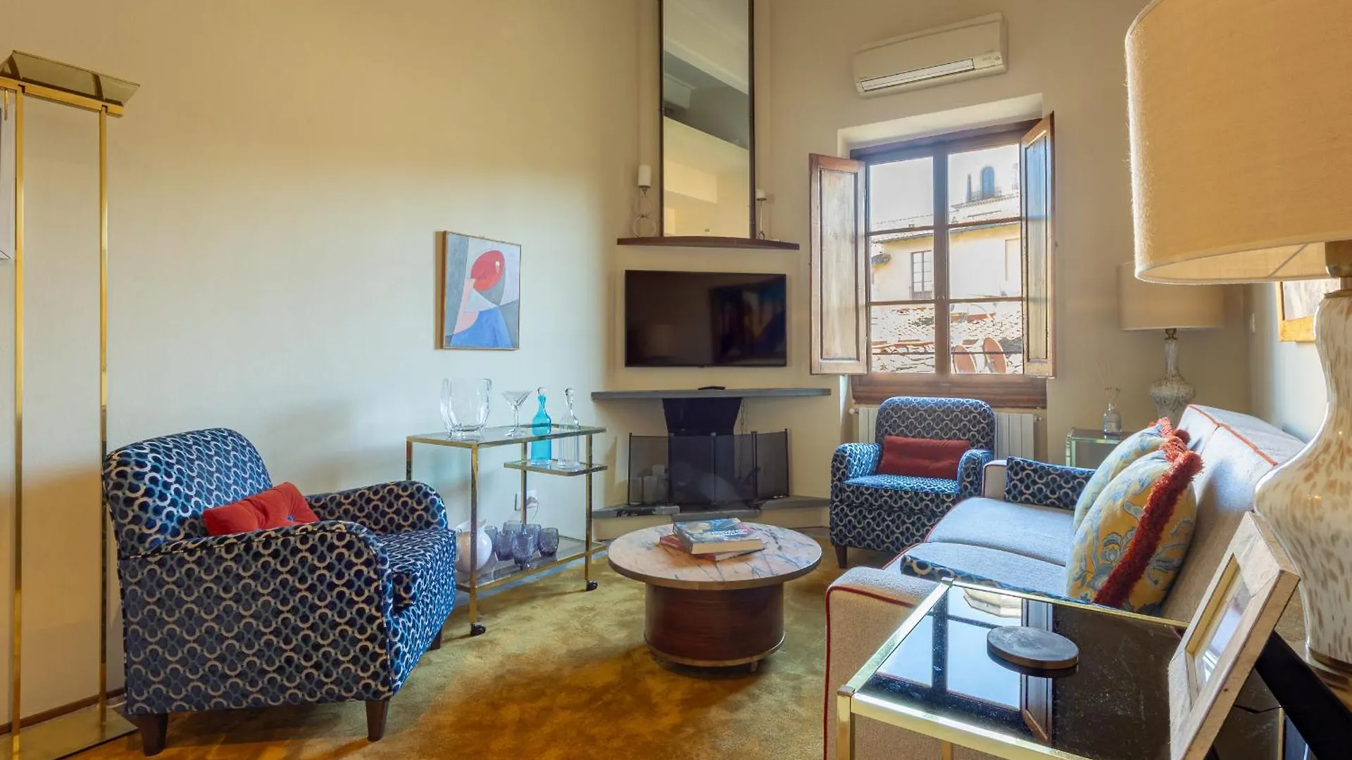 Borgo Tegolaio Terrace Apartment Florence