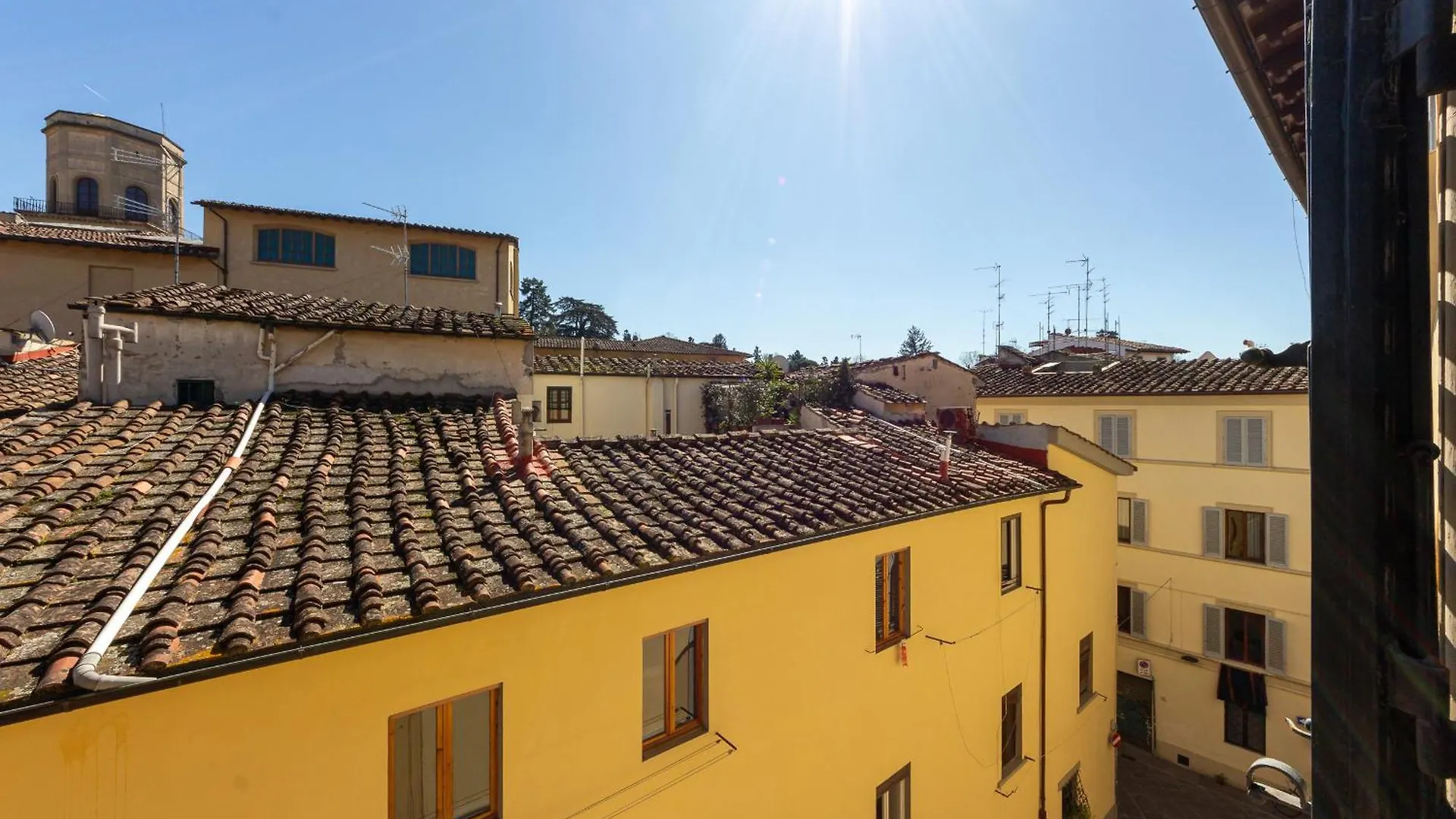 Borgo Tegolaio Terrace Apartment Florence
